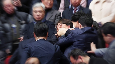 김경율 "빈 곳인 줄, 사죄하고 싶어" 이용호 "옆에 있었지만 굉징히 의도적" [앵커리포트]