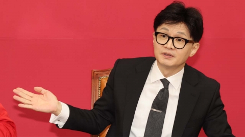 [여론톡톡] 대통령실·한동훈, '정면충돌' 파장...총선 정국 어디로?