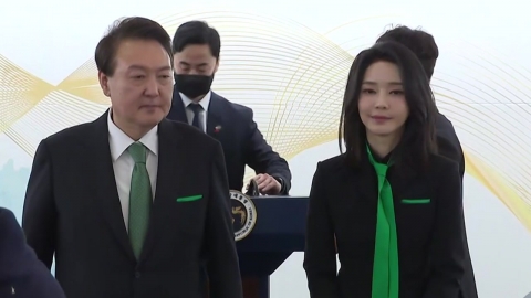 [뉴스앤이슈] 김경율, '김건희 주가조작 의혹' 엄호 나섰나?...윤-한 갈등, '봉합'인가?