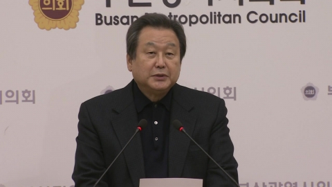 김무성, 與 공천 신청 철회..."제 역할 끝났다"