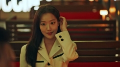'이강인 열애설' 이나은, '재벌X형사' 첫 등장…3년 만의 안방 복귀