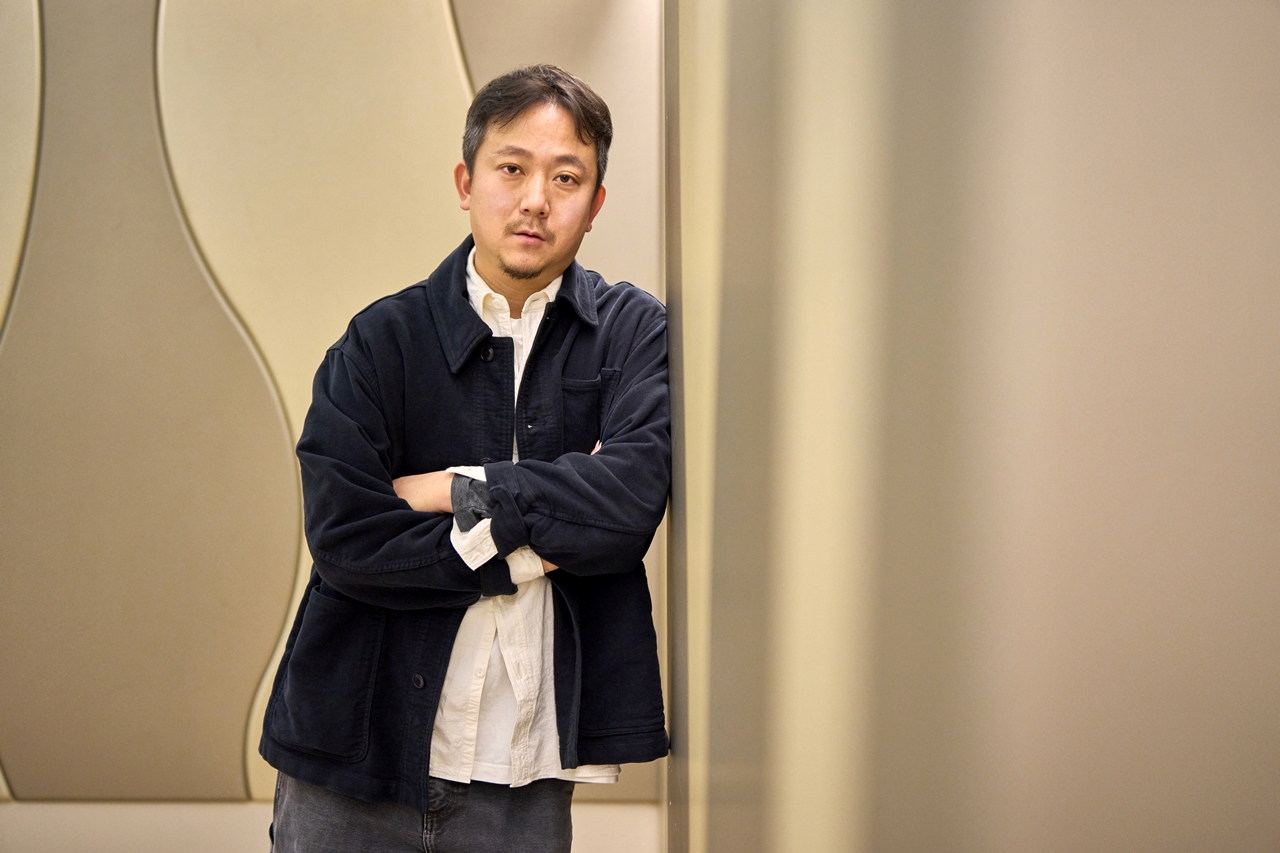 [Y터뷰] "이야기는 만드는 게 아닌 만나는 것"…장재현 감독, '파묘'를 만나다