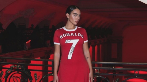 “호날두, 1~2년 안에 선수 은퇴” 모델 여친의 폭탄 발언