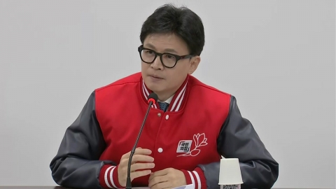 [뉴스큐] 신평 "임종석 표정에 '과하지욕' 보여...부활 시도할 것"