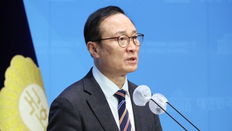 [뉴스큐] 전원책 "'친문' 임종석·홍영표, 강온양면 작전인 듯"