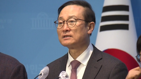 홍영표, 새로운미래 합류키로...조국, 비례대표로 승부수