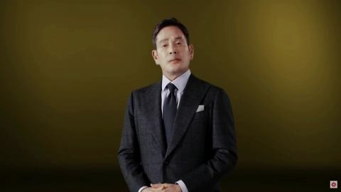정용진, 신세계그룹 회장 승진..."강한 리더십 필요"