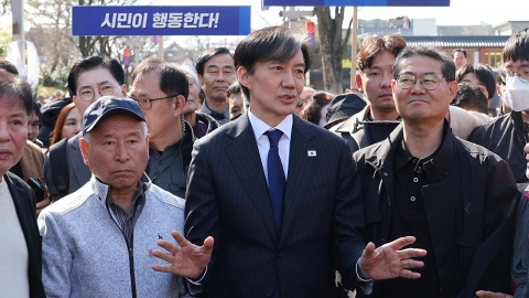 조국 "복수? 한동훈 내로남불" 조정훈 "조국 내로남불의 상징" [앵커리포트]