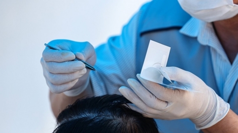 5살에 엄마 찾으러 나갔다가 실종된 美 입양 한인, 40년 만에 가족 상봉