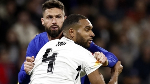 아디다스, '44번' 독일 축구팀 유니폼 판매 중단...왜?