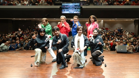 35년 만에 후뢰시별에서 지구로 돌아온 후뢰시맨…국내 첫 단독 팬미팅