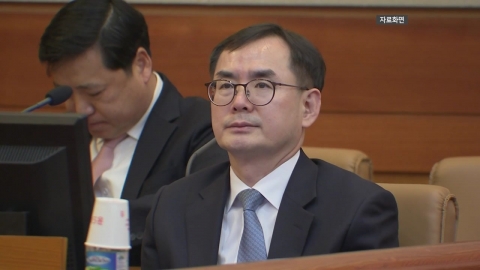 헌재, '유우성 보복기소' 안동완 검사 탄핵 5대 4로 기각