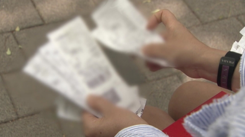 [단독] 백화점에서 벌어진 '20억 카드깡'...의류업체도 매장 관리자 고소