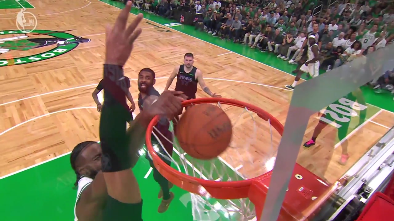 'NBA 최다 우승 도전' 보스턴, 결승 1차전서 댈러스 완파