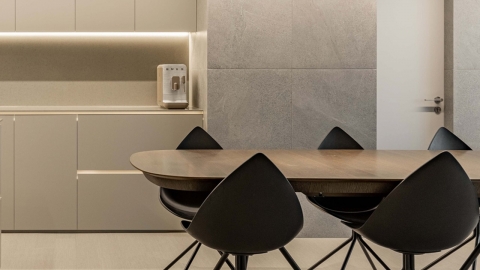 완성형 스텝도어란?…인테리어쇼와 예림의 협업 결과물  