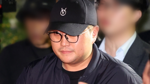  검찰, '음주 뺑소니' 가수 김호중 구속기소