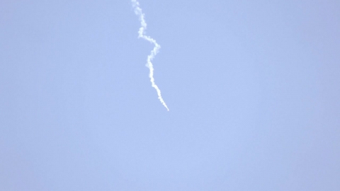 헤즈볼라, 또 로켓 발사…이스라엘 "레바논에 탱크 보낸다"