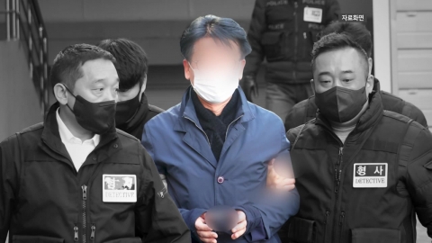  '이재명 습격' 60대, 1심 법원 징역 15년 선고