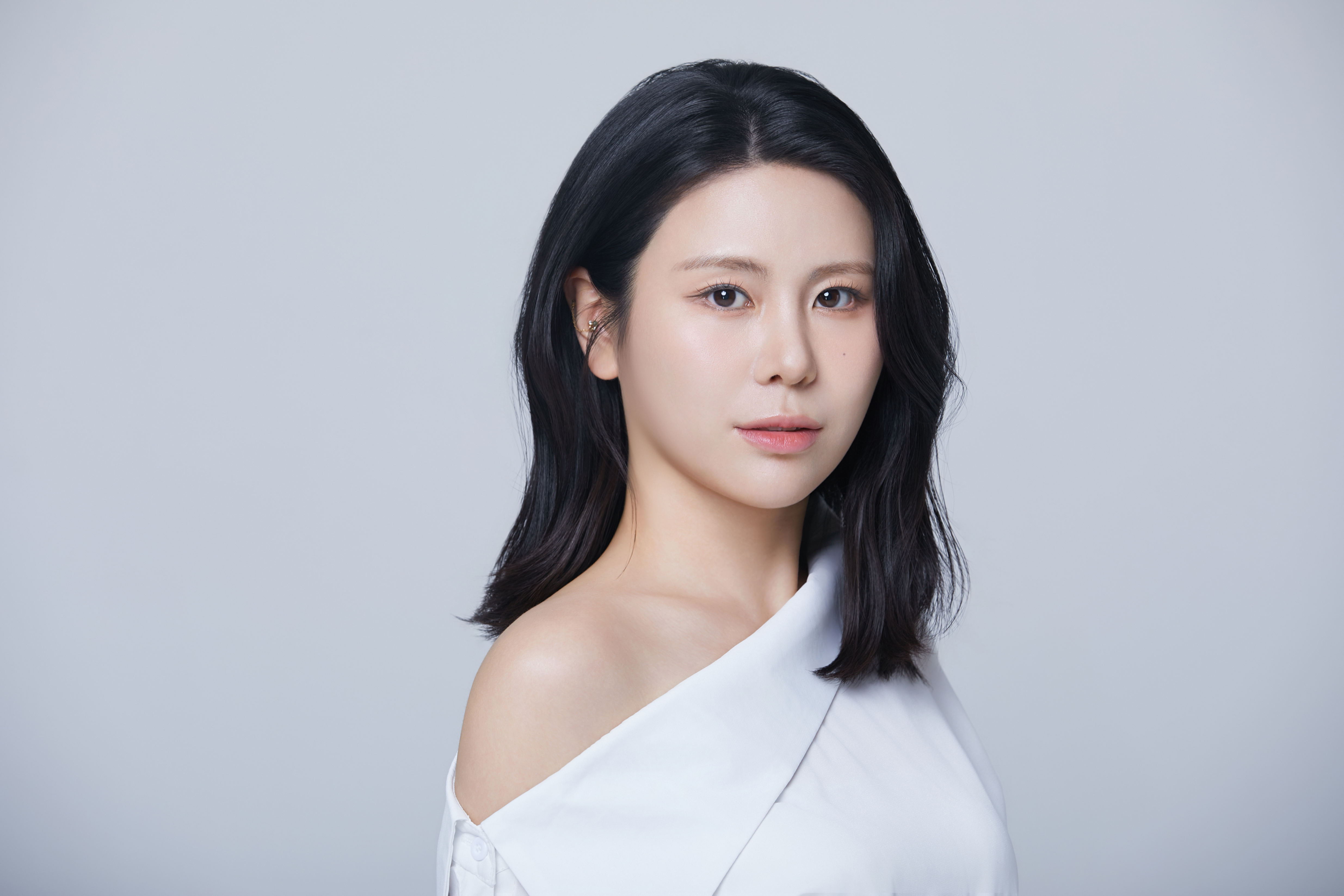 [Y터뷰] 최향 “1년 동안 가수 포기…팬들 덕에 재도전 결심”