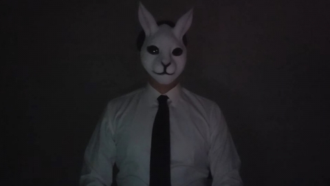 '밀양 집단 성폭행' 가해자 신상 공개한 유튜버 '전투토끼' 구속