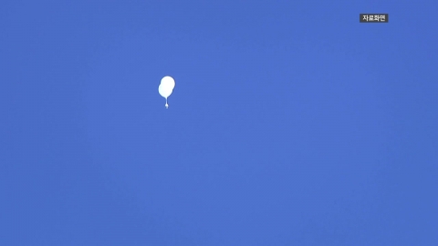 North, trash balloons in three days...Today's "Gaeheon" Supreme People's Assembly.