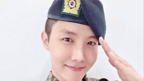 BTS J-Hope, discharged from the military today (17th)...The 2nd member of Team Jin-Eui.