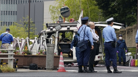 Work, violence before the election...Throw a firebomb and drive into the official residence.