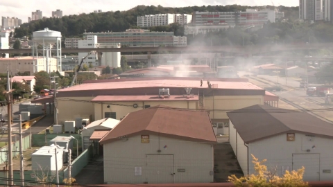 Cleaning up the fire in the U.S. supply window...Sandwich panel makes it difficult to suppress.