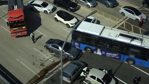 8 traffic accidents at Gocheok Bridge in Seoul... "Sudden acceleration claims"