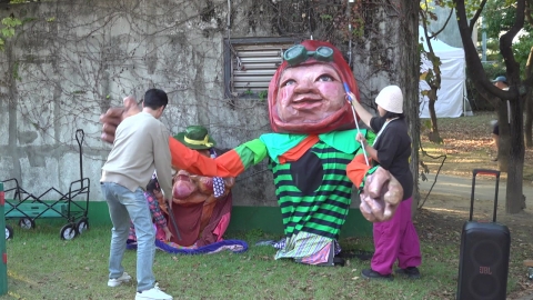 The harmony of nature and art in the autumn city center 'Seonyudowon Festival'