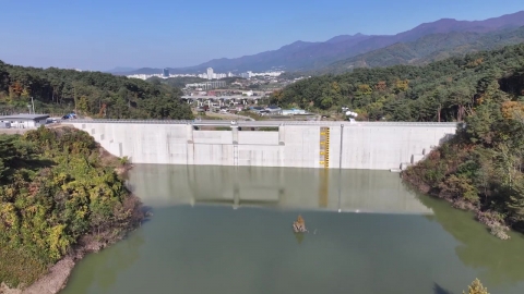 The completion of the 'Wonjucheon Dam' in Korea's first flood control area