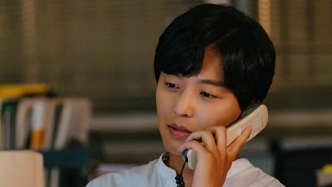 "Quiet Sales" Yeon Woo-jin, a weekend home flutter..."Life character" is new.