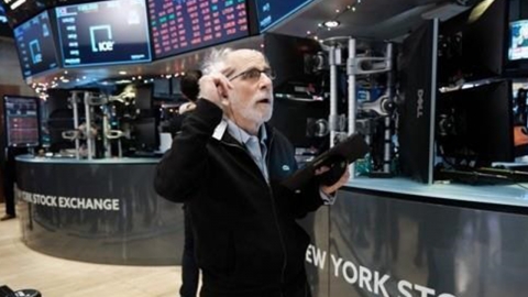 NYSE closes mixed on rate cuts, semiconductor woes