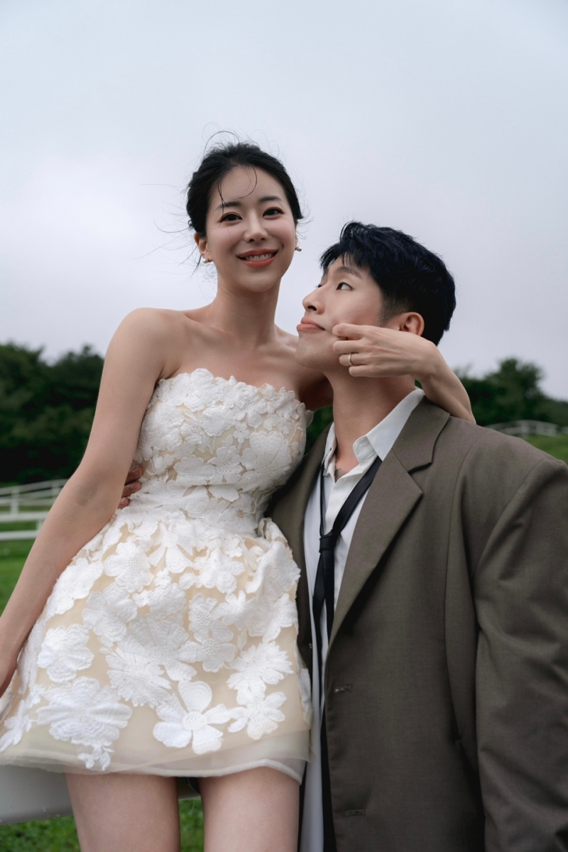 Singer Oban marries non-celebrity lover next month after 2 years of dating 