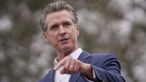 California Gov. "Trump will also get rid of EV tax credits"