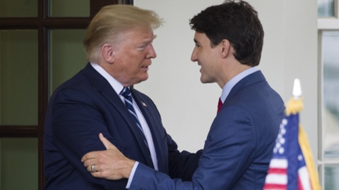 Canadian PM talks with Trump on 'tariff bomb announcement'..."Friendly discussion".