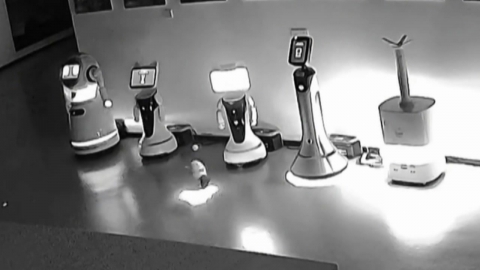 "AI doesn't want to work overtime".A robot group escape incident that gives you goosebumps when you laugh. [Anchor Report]