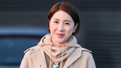 Seo In-young said, "There were no issues attributable to the recent settlement divorce."