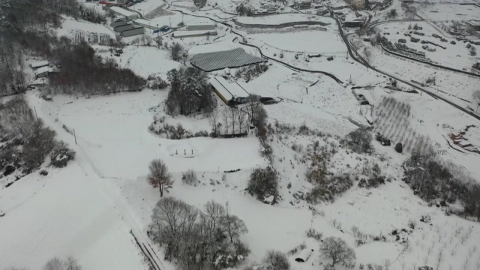 The 'wet snow' that stayed in the water increased the damage of the heavy snow...How dangerous?