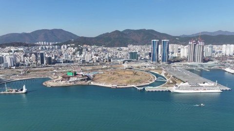 Attracting foreign capital to build a representative building for Busan's North Port redevelopment