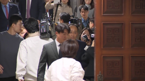 The ruling party's 'special prosecutor Kim' left after a re-vote..."Strategy to prevent escape".