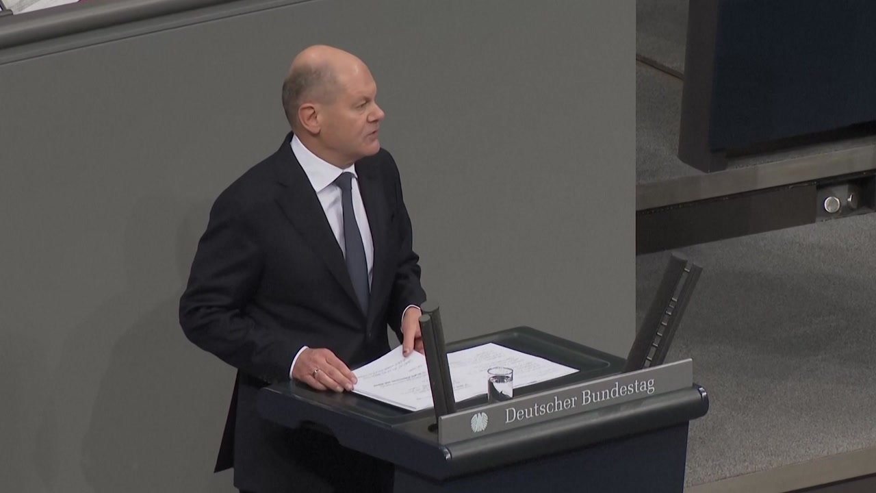 German parliament does not trust Chancellor Scholz...Early general election next February