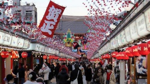 This year, 33.38 million foreigners visited Japan.Korea is No. 1 with 7.95 million people.