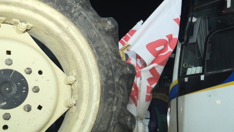 "Tractor Seoul" sit-in... Citizens who shouted, "Get out of the car!"