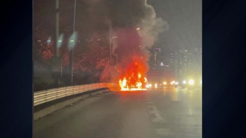 Vehicle fire near Singal Junction on Yeongdong Expressway...No one's hurt.