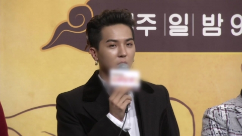 Police booked Song Minho for "Controversy over poor service"...an investigation into the violation of the Military Service Act.