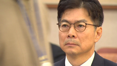 Ma Yong-joo "Acting President, Constitutional Court Judge for National Assembly"