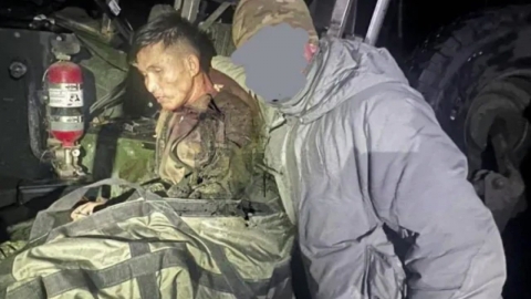 [Breaking News] NIS "Confirmed the capture of one North Korean soldier injured in Ukraine"