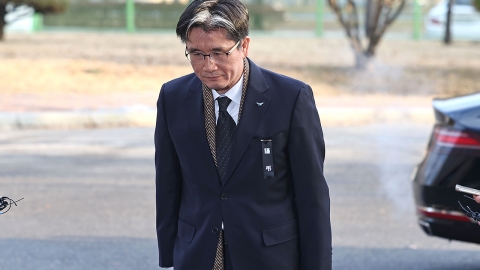 Director of Airborne, Oh Dong-woon, said, "Execution of arrest warrant within the deadline..."Warning for obstruction of the execution of special public affairs"