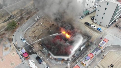 Fire at a whole chicken restaurant in Jecheon, Chungcheongbuk-do... "Losing 260 million won."